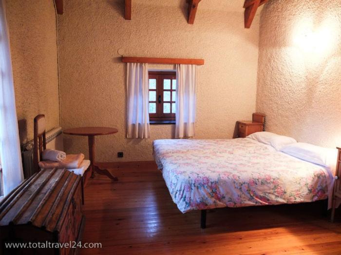 Casas De Zapatierno Vendégház Espierba Szoba fotó